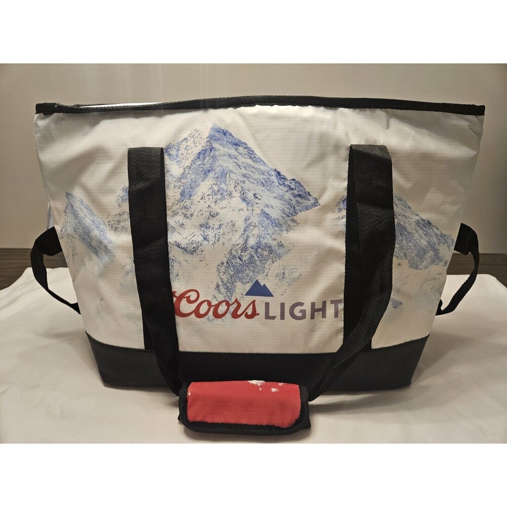 COORS LIGHT 30 CAN INSULATED TOTE/COOLER BAG (24X15) NWT W/CARRY STRAP!